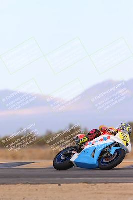 media/Feb-08-2025-CVMA (Sat) [[fcc6d2831a]]/Race 9-Amateur Supersport Middleweight/